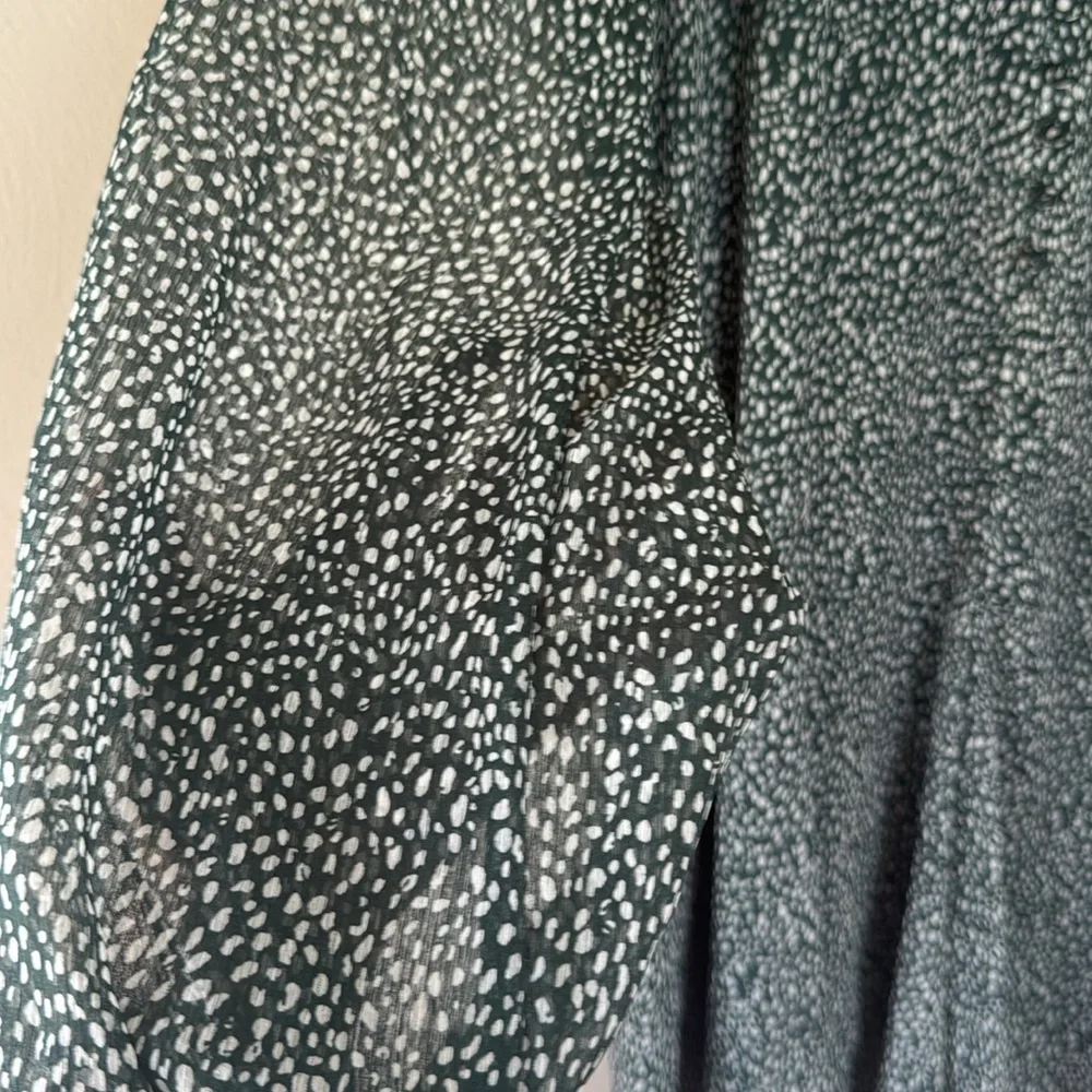 Joie green and White patterned Long Sleeve Dress medium - Picture 3 of 7